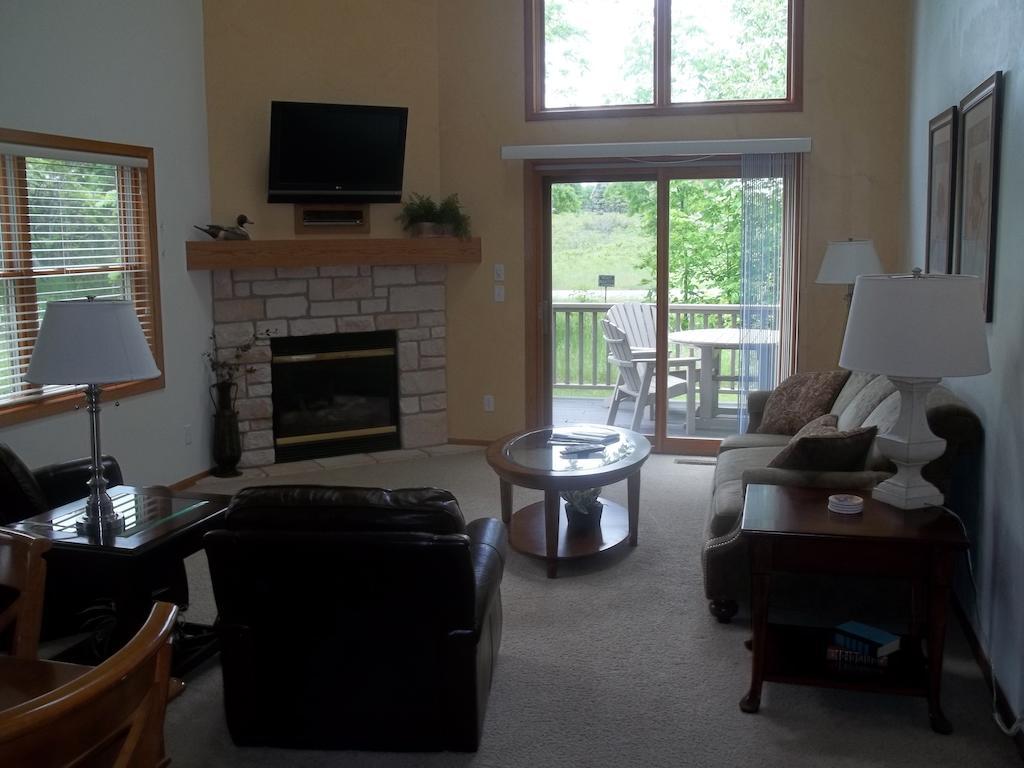 Meadow Ridge Condos Egg Harbor Exterior photo